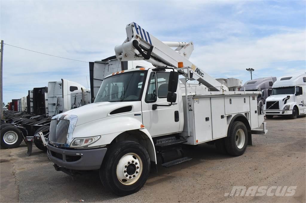 Altec TA40 Plataformas sobre camión