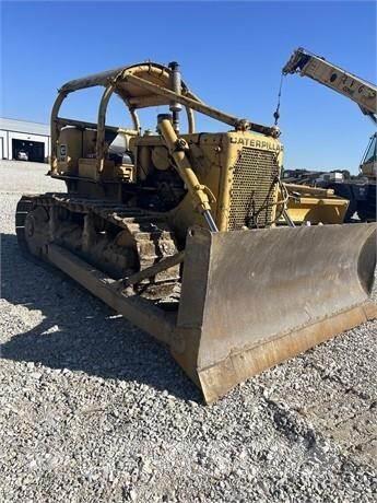 CAT D6C Buldozer sobre oruga