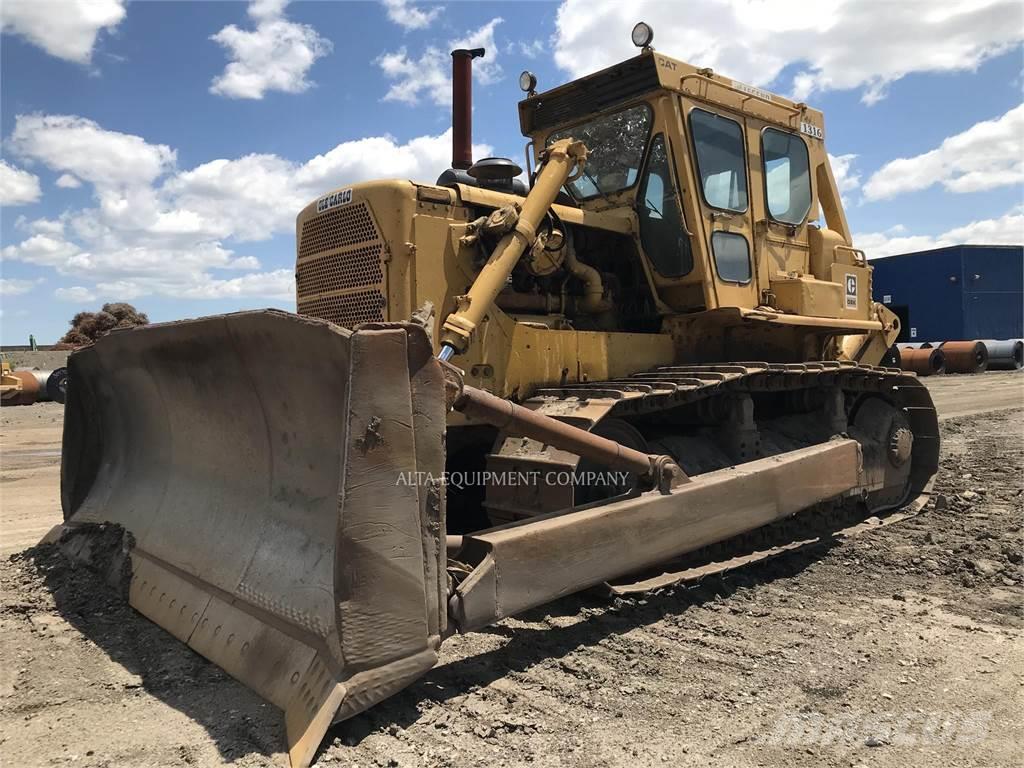 CAT D8K Buldozer sobre oruga