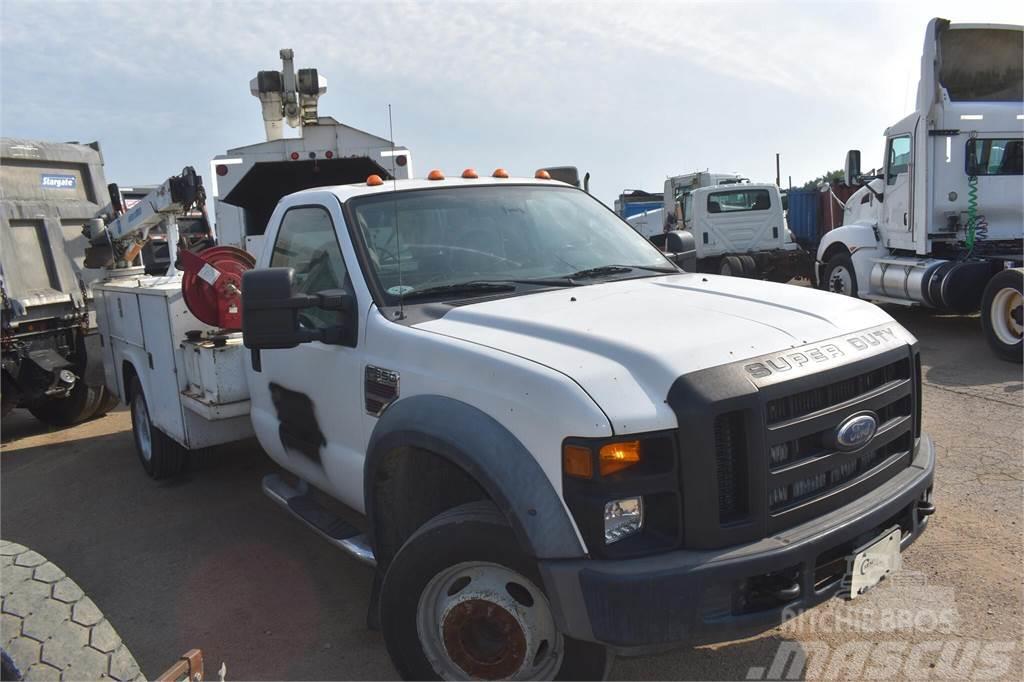 Ford F550 Vehículos municipales multiusos