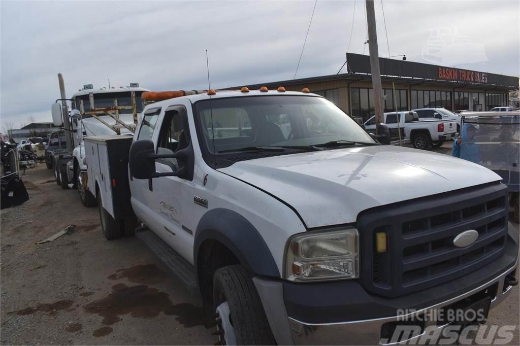 Ford F550 Vehículos municipales multiusos