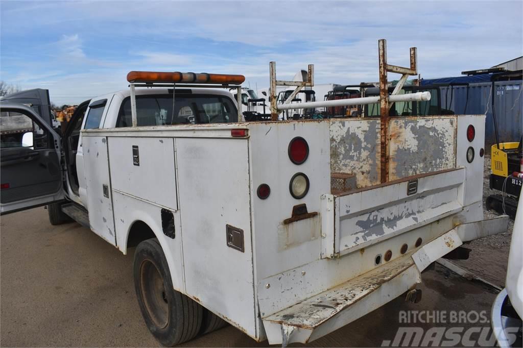 Ford F550 Vehículos municipales multiusos