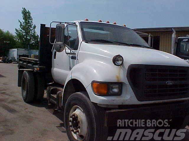 Ford F750 Bañeras basculantes usadas