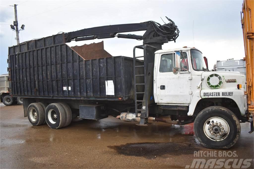 Ford L8000 Camiones grúa