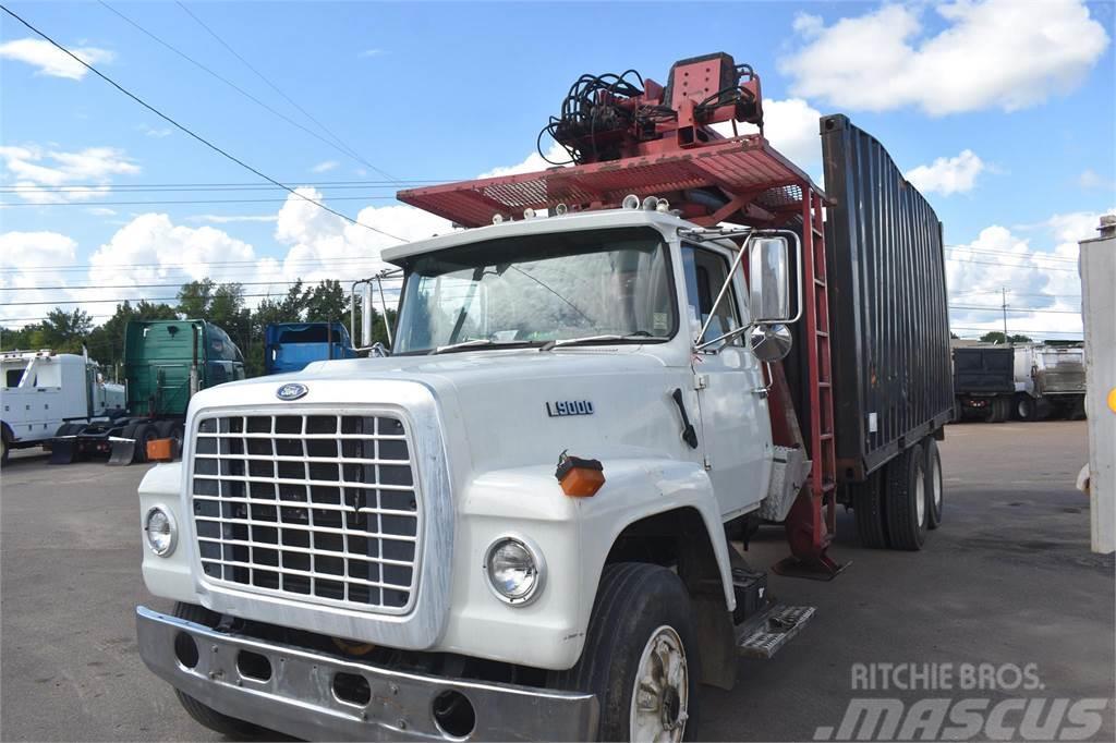 Ford L9000 Camiones grúa