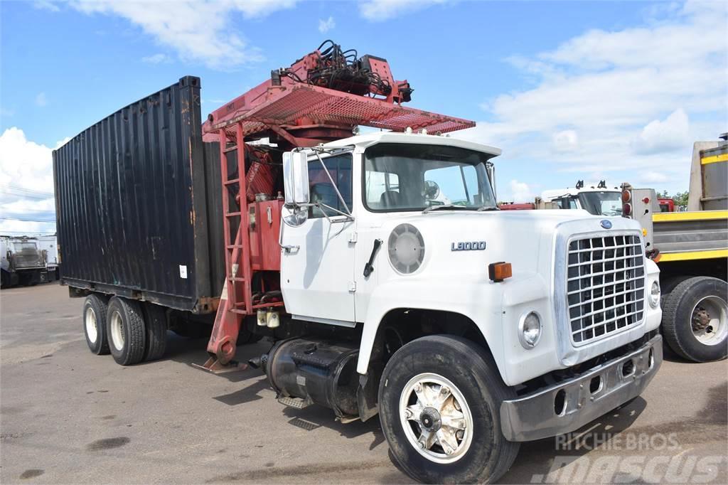 Ford L9000 Camiones grúa