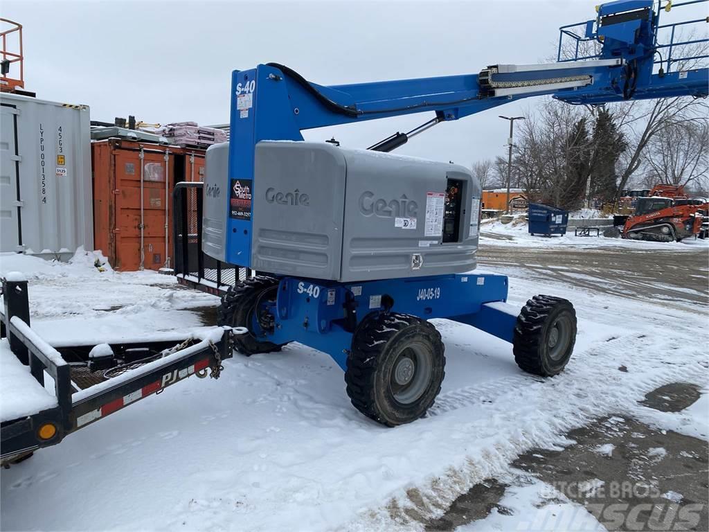 Genie S40 Plataformas con brazo de elevación telescópico