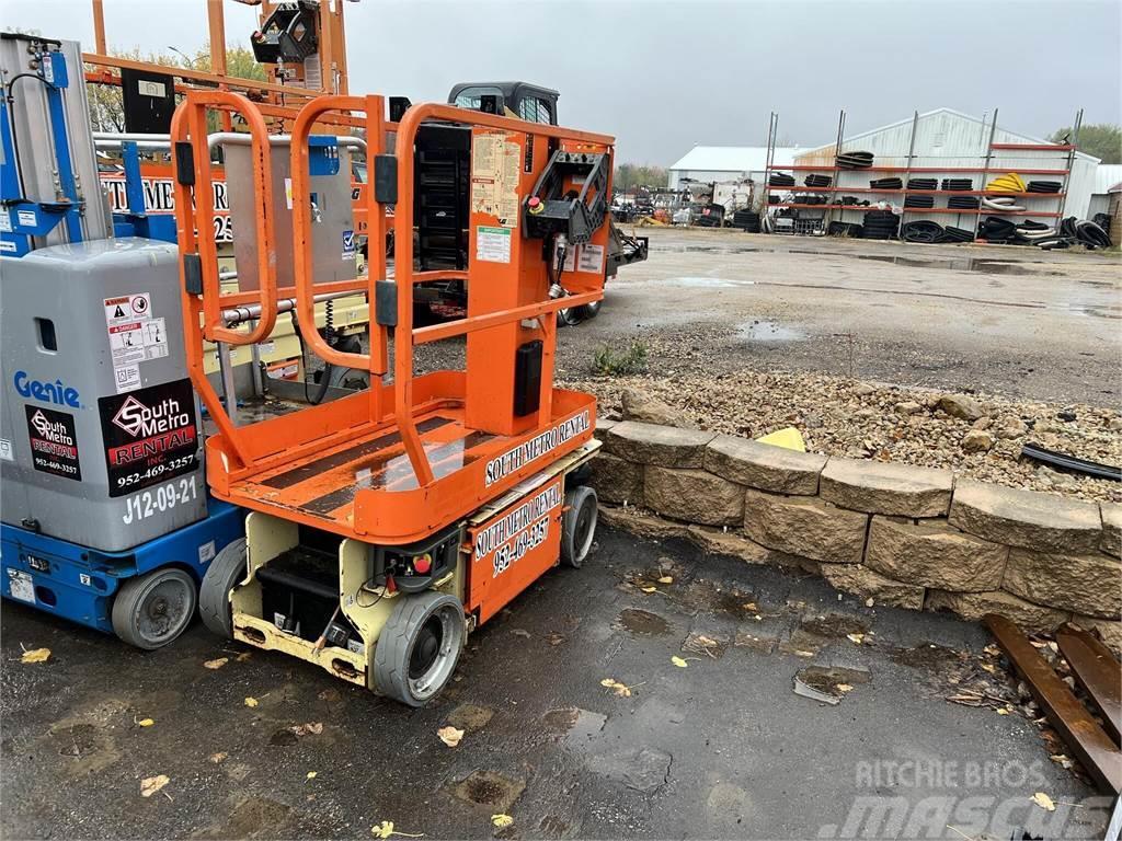 JLG 1230ES Plataformas con jaula de elevación