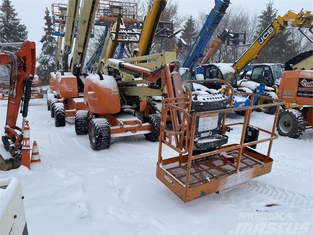 JLG 450AJ Plataformas con brazo de elevación manual