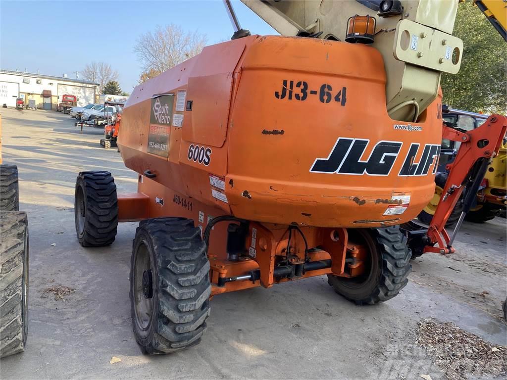 JLG 600S Plataformas con brazo de elevación telescópico