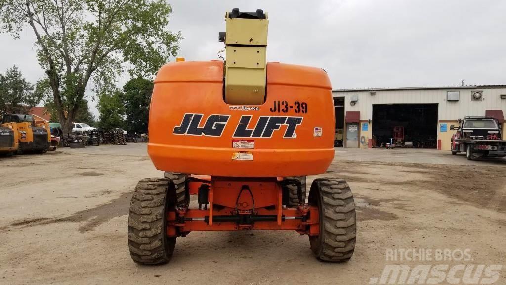 JLG 600S Plataformas con brazo de elevación telescópico