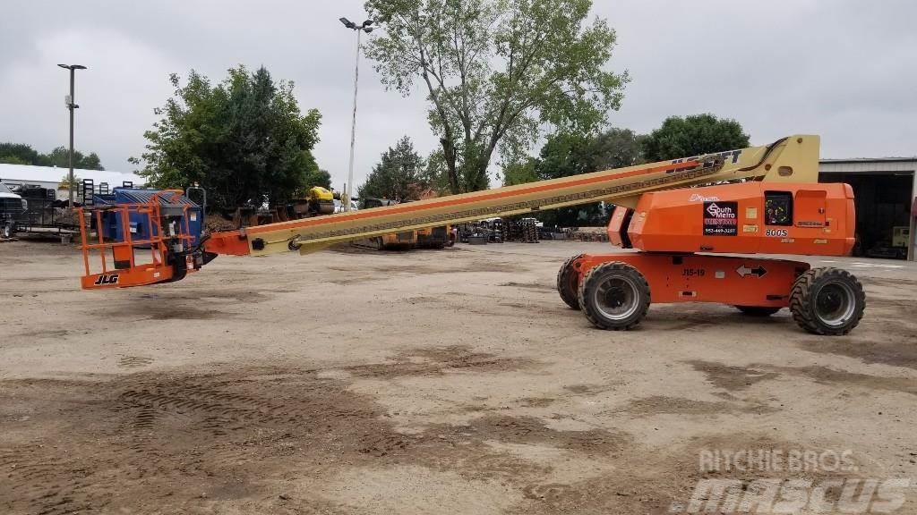 JLG 800S Plataformas con brazo de elevación telescópico