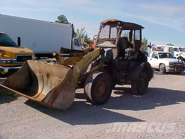 Komatsu WA100 Cargadoras sobre ruedas