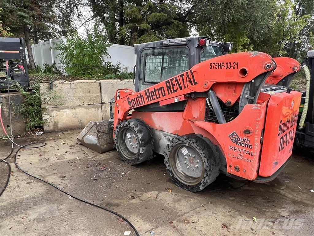 Kubota SSV75 Minicargadoras