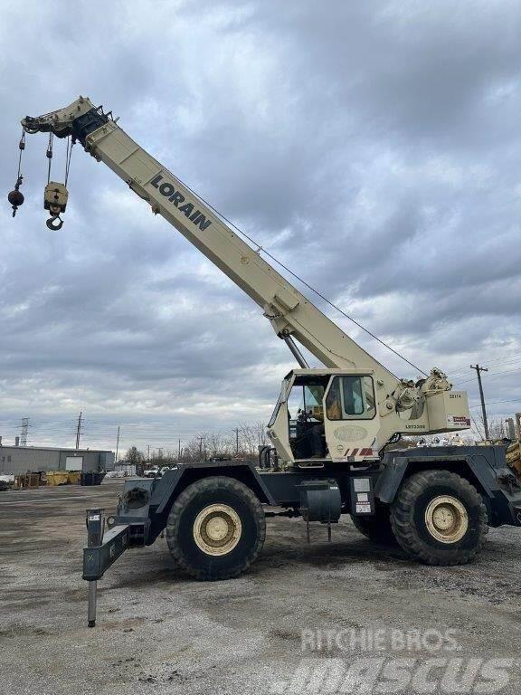 Lorain LRT335E Grúas autopropulsadas