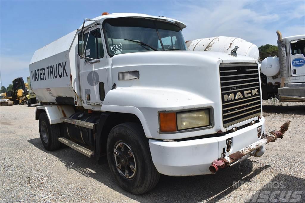 Mack CH613 Camiones cisternas