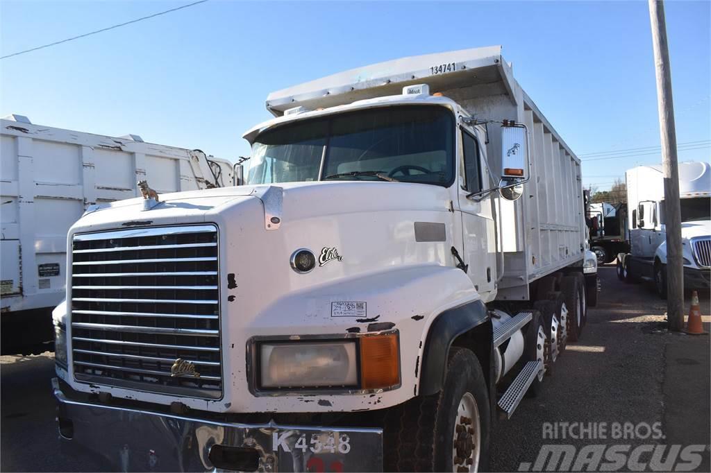 Mack CL713 Bañeras basculantes usadas