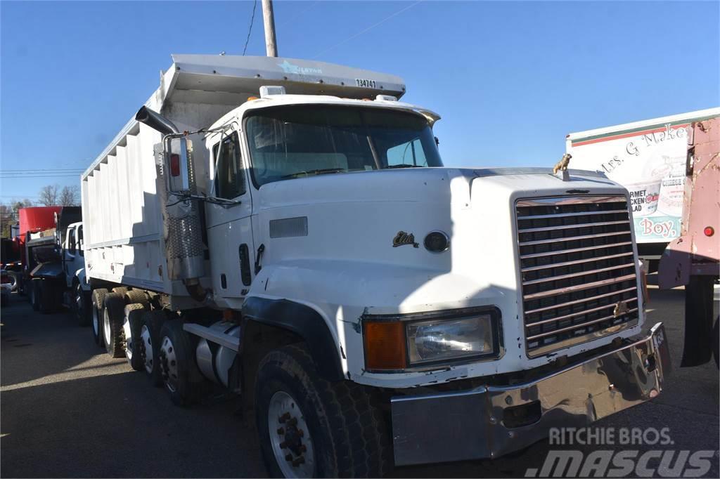 Mack CL713 Bañeras basculantes usadas