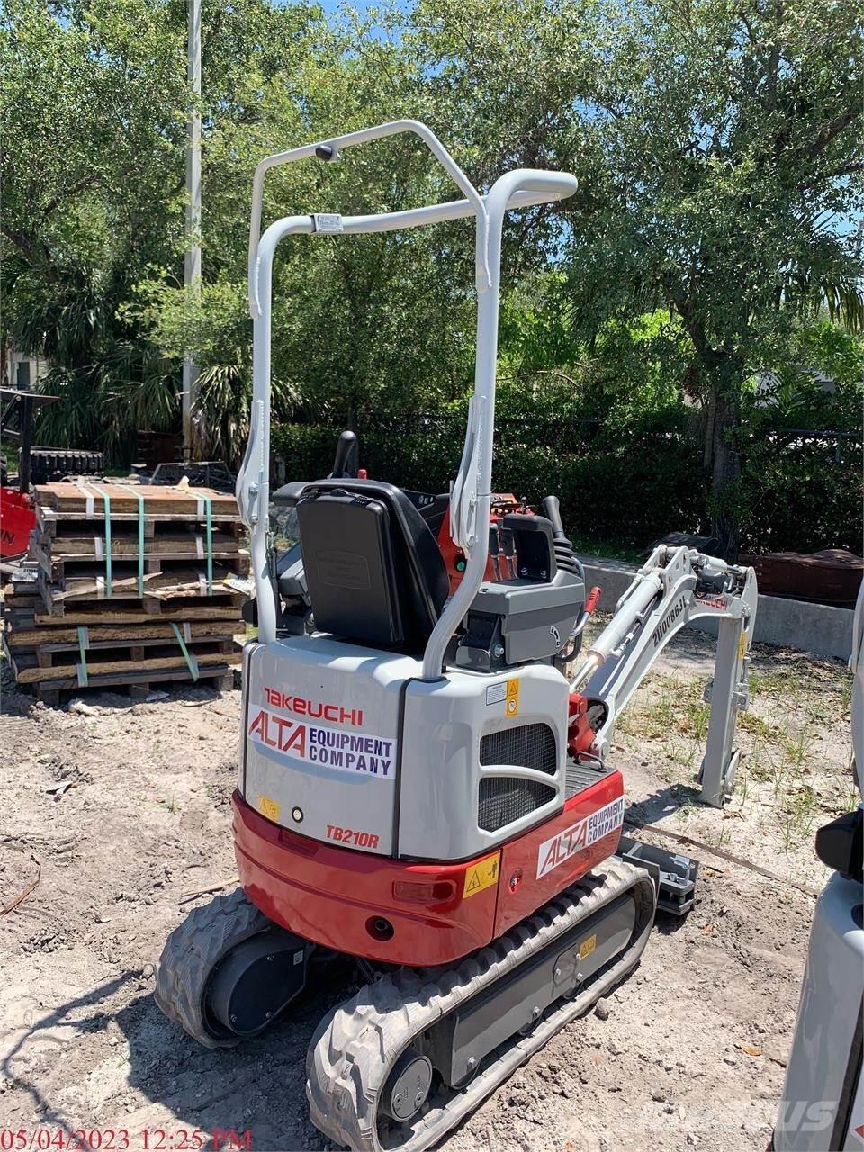 Takeuchi TB210R Miniexcavadoras