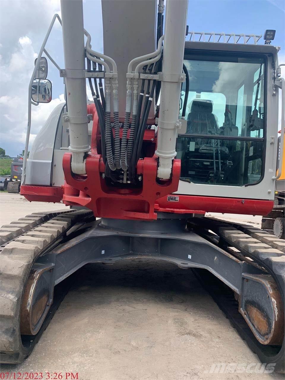 Takeuchi TB2150 Excavadoras sobre orugas