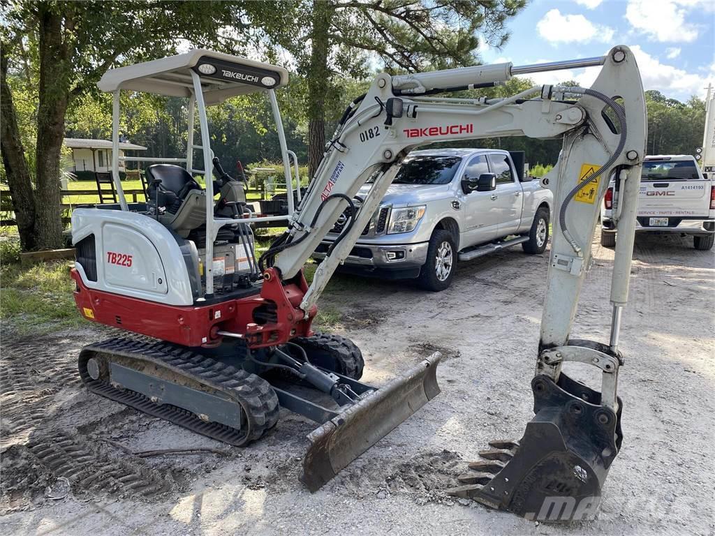 Takeuchi TB225 Miniexcavadoras