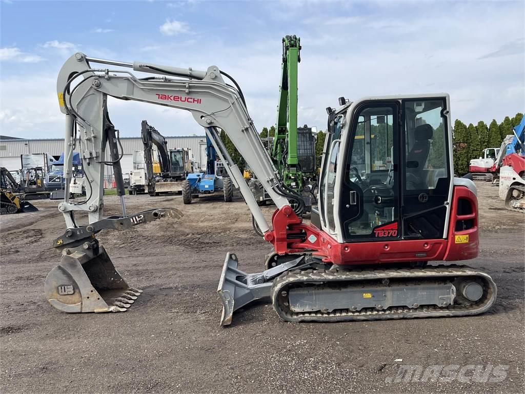 Takeuchi TB370 Excavadoras sobre orugas