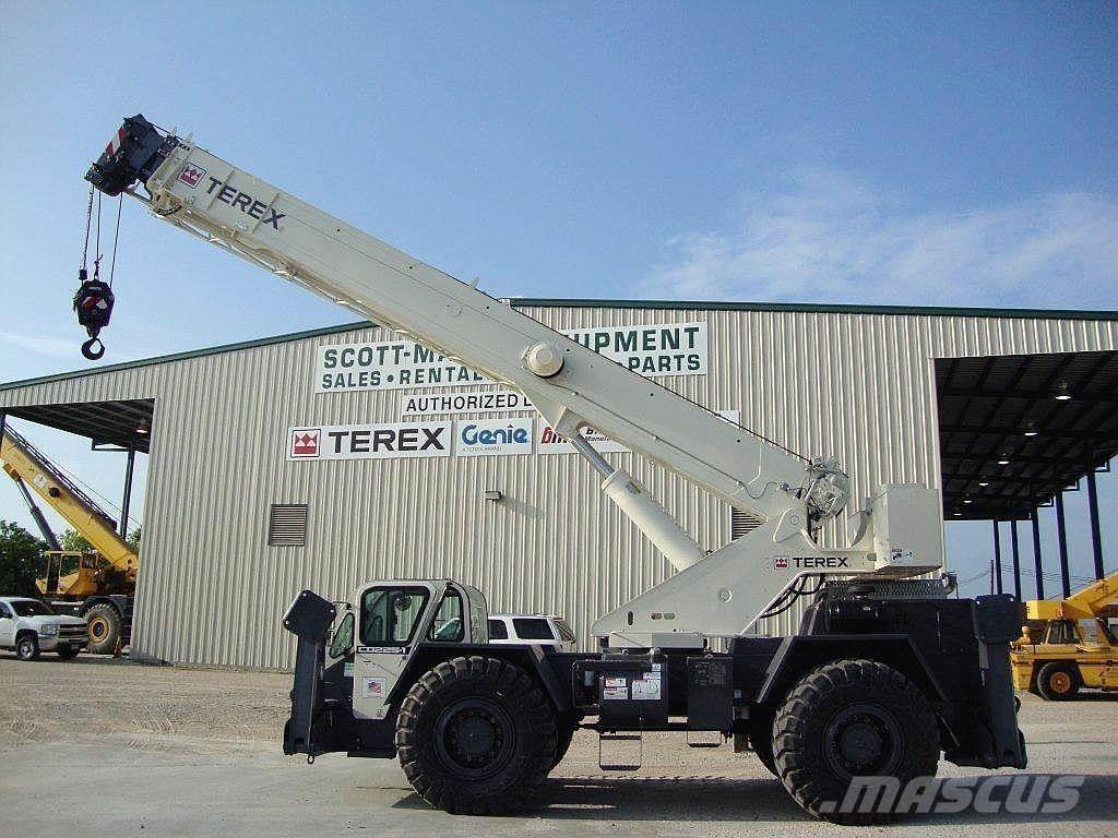 Terex CD225 Grúas autopropulsadas