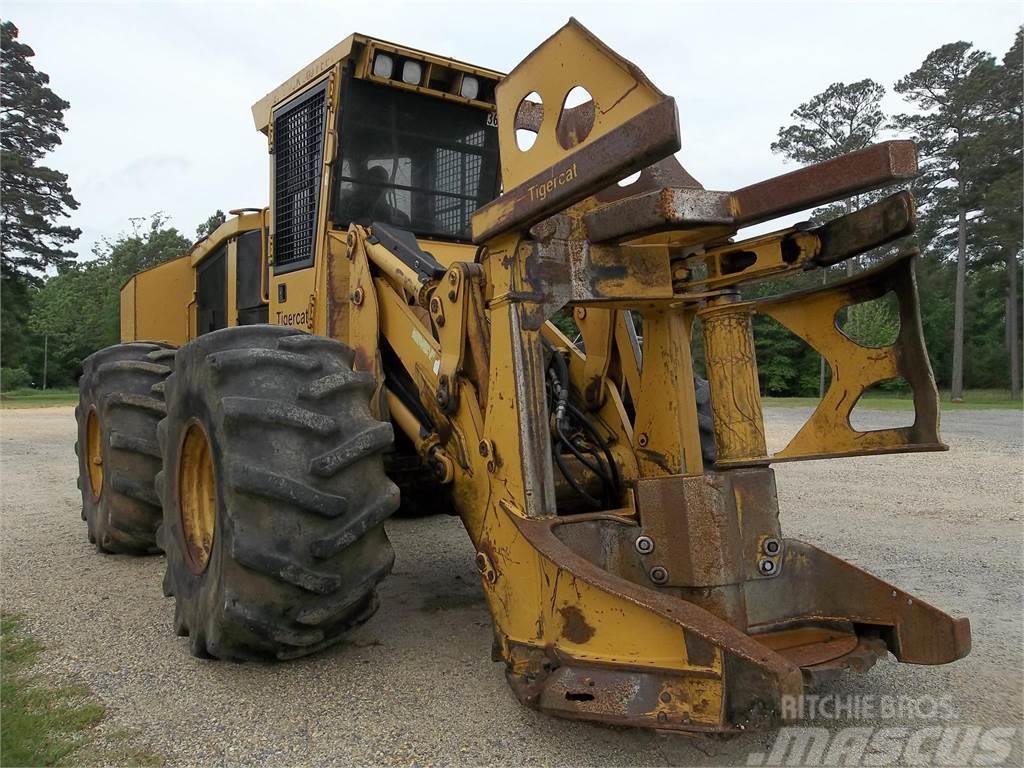 Tigercat 718E Taladoras apiladoras