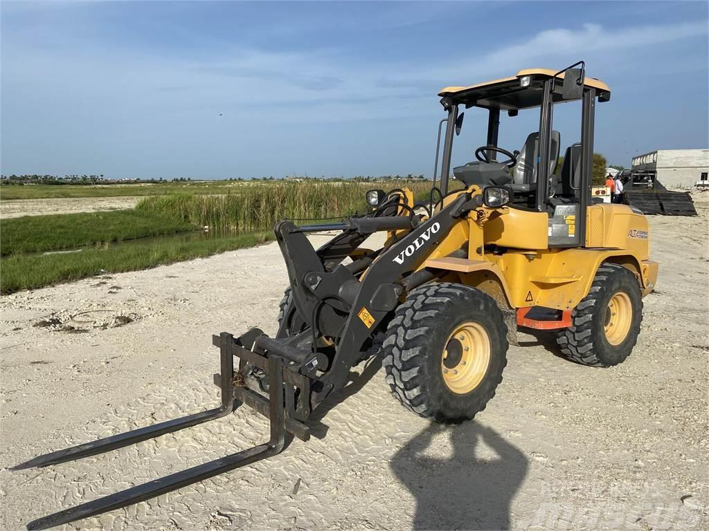 Volvo L30GS Cargadoras sobre ruedas