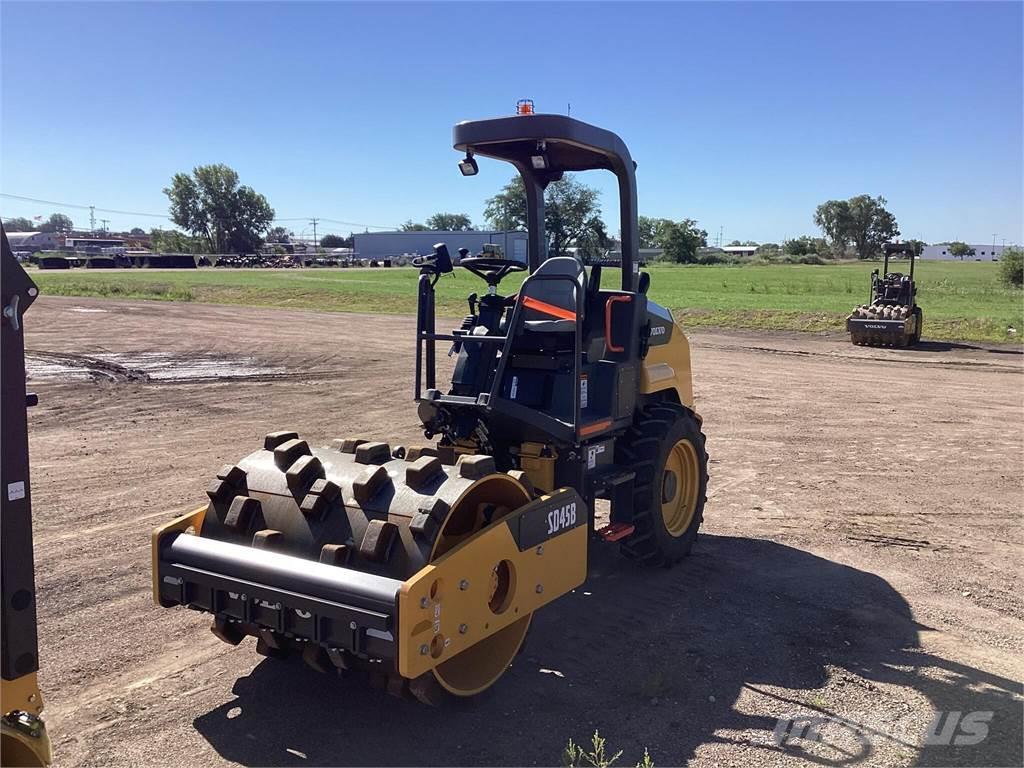 Volvo SD45B Rodillos de doble tambor