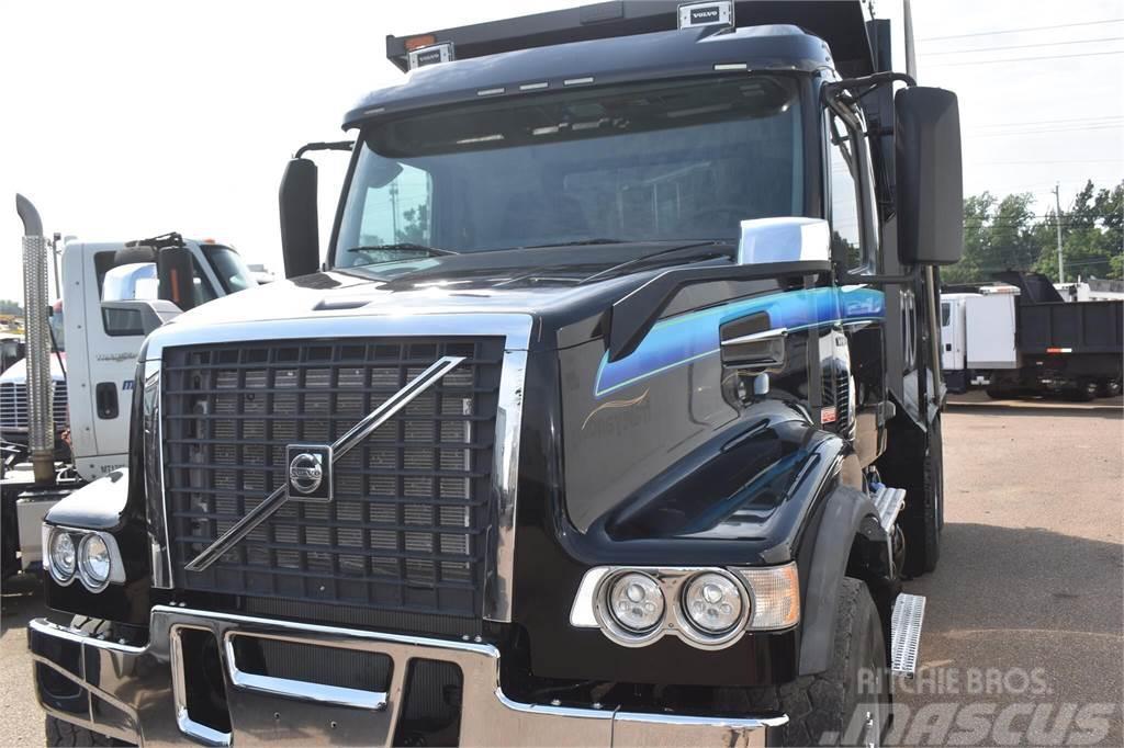 Volvo VHD104F300 Bañeras basculantes usadas