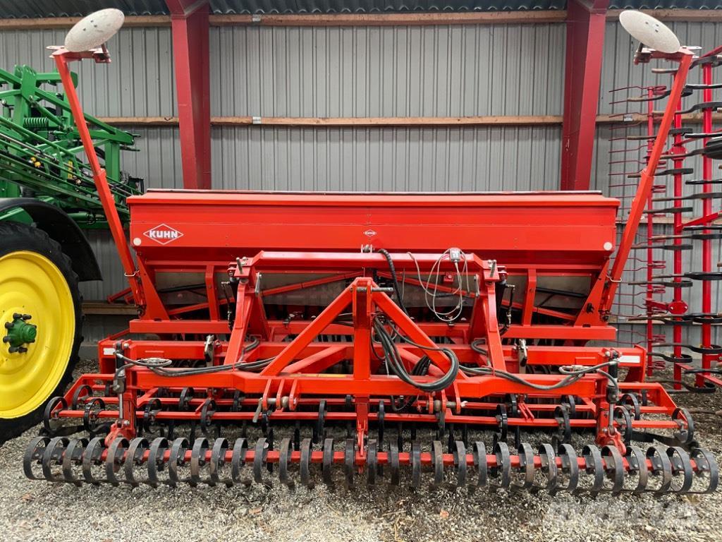 Kuhn Integra 4000 Perforadoras combinadas