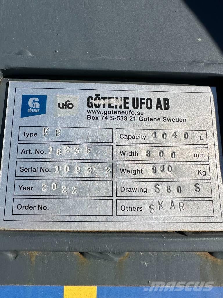 UFO KB-S80 Excavadoras sobre orugas