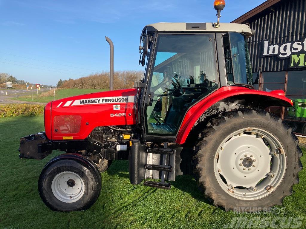 Massey Ferguson 5425 Tractores