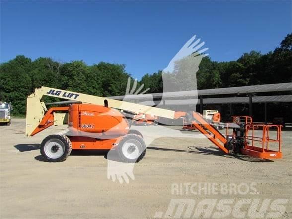 JLG 600AJ Plataformas con brazo de elevación manual