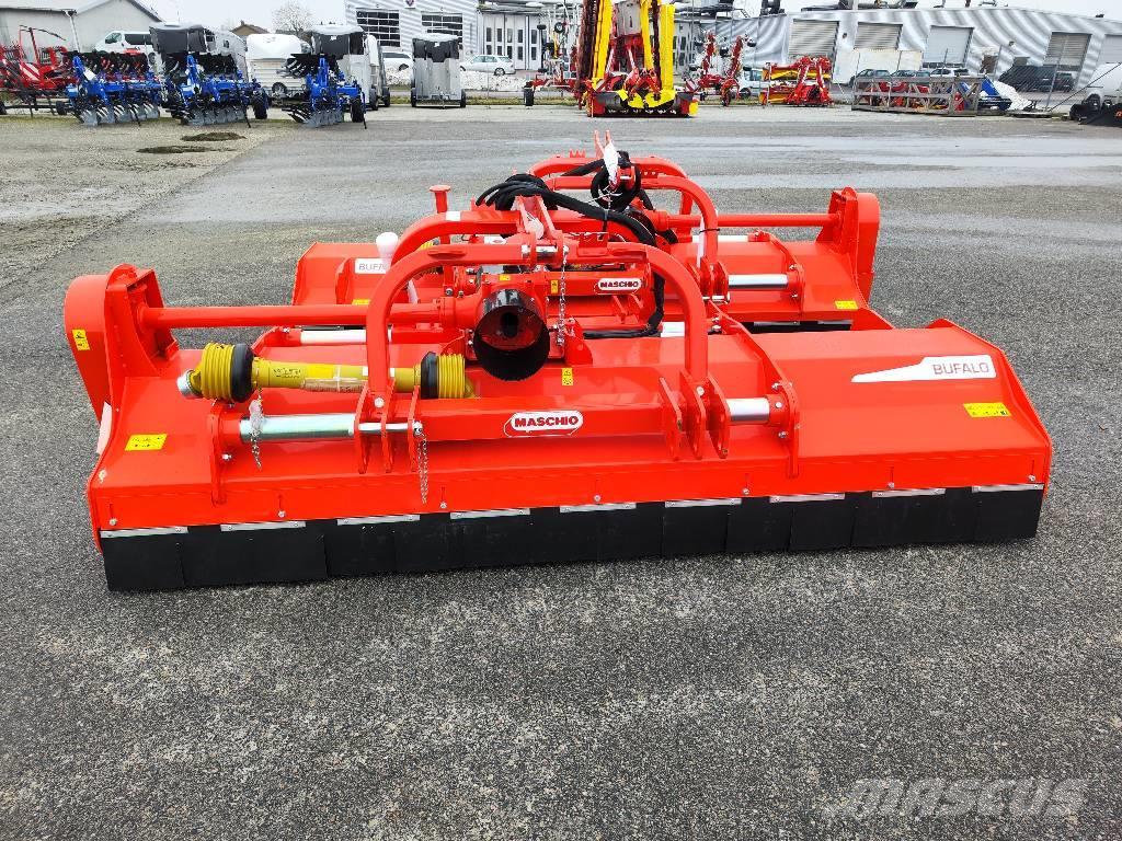 Maschio Bufalo 300 Segadoras y cortadoras de hojas para pasto