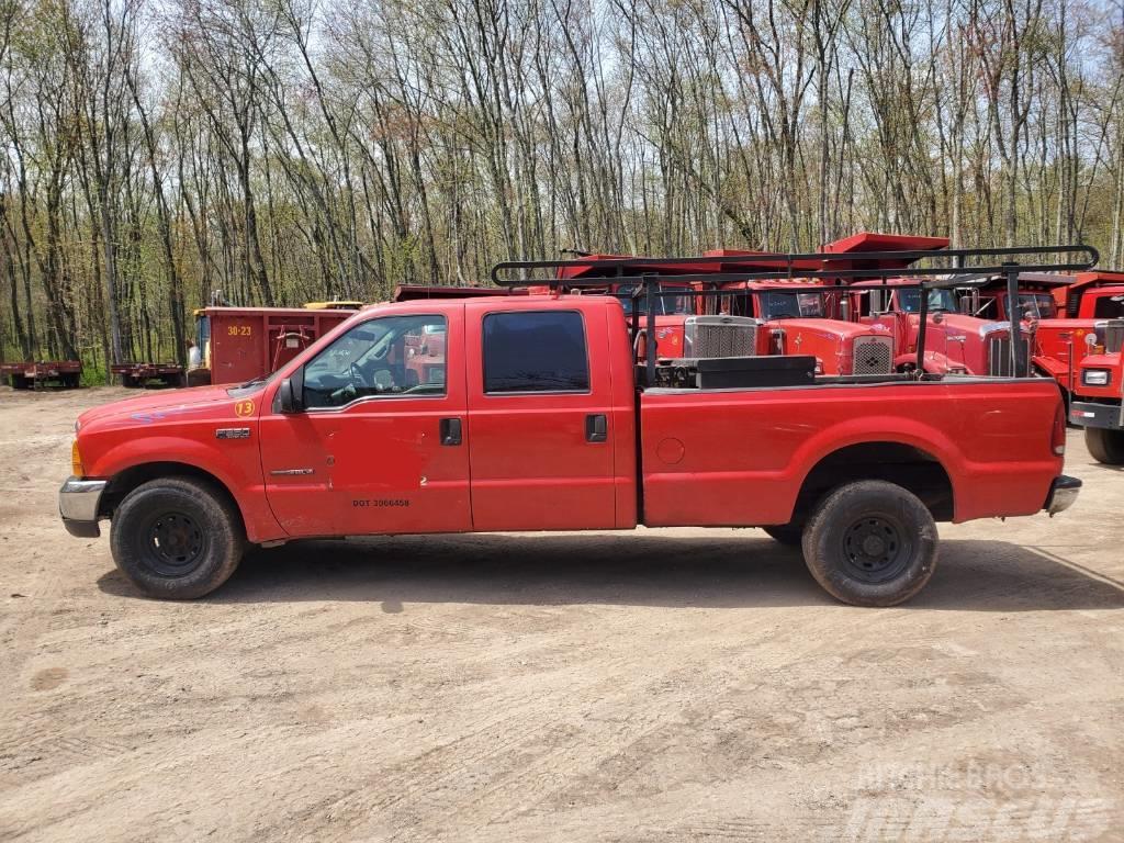 Ford F350XL Camiones de cama baja