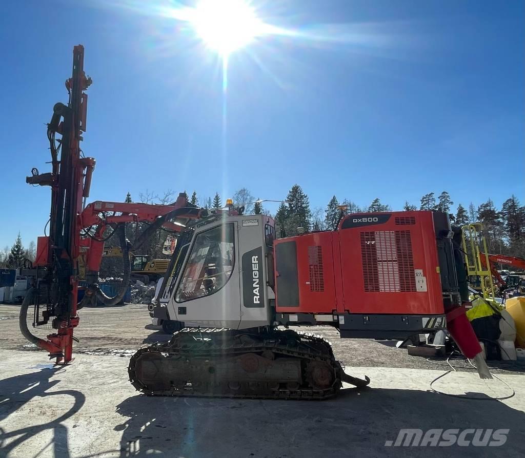 Sandvik DX800 Perforadora de superficie