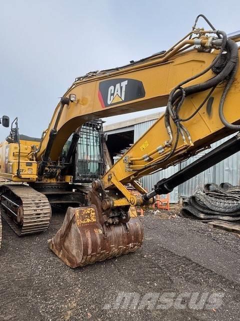 CAT 323 F Excavadoras sobre orugas