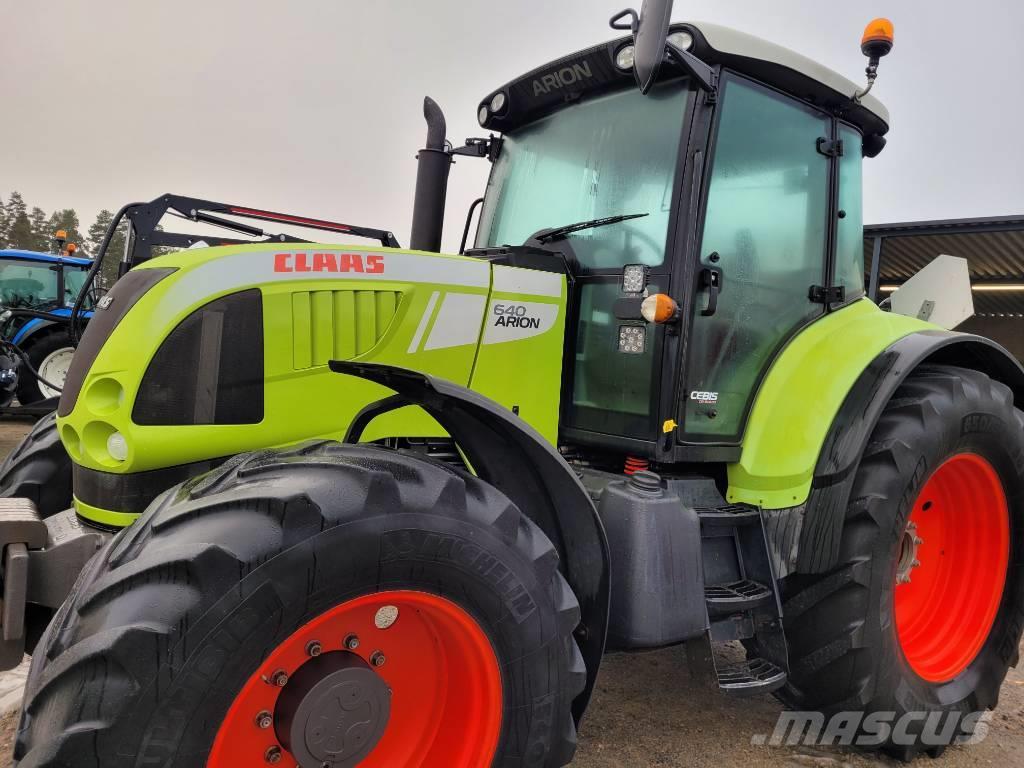 CLAAS 640 Tractores