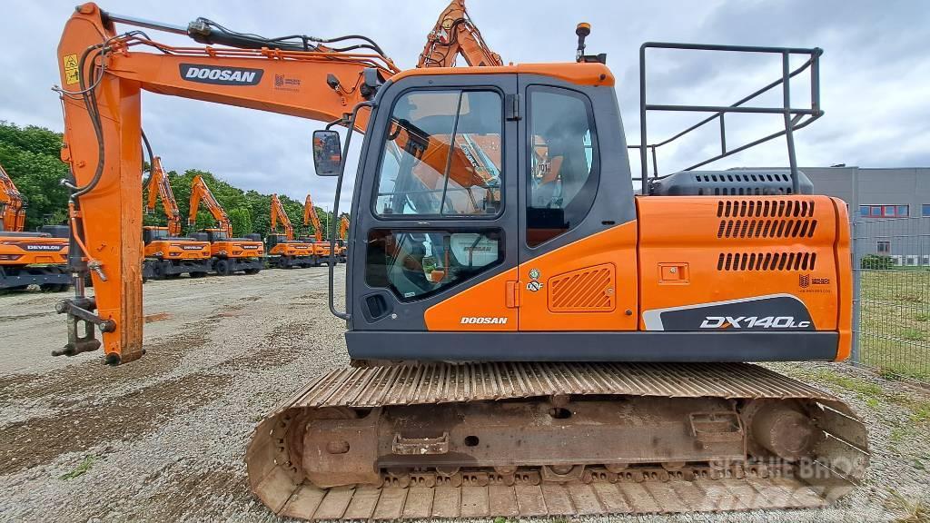 Doosan DX140LC-5 Excavadoras sobre orugas