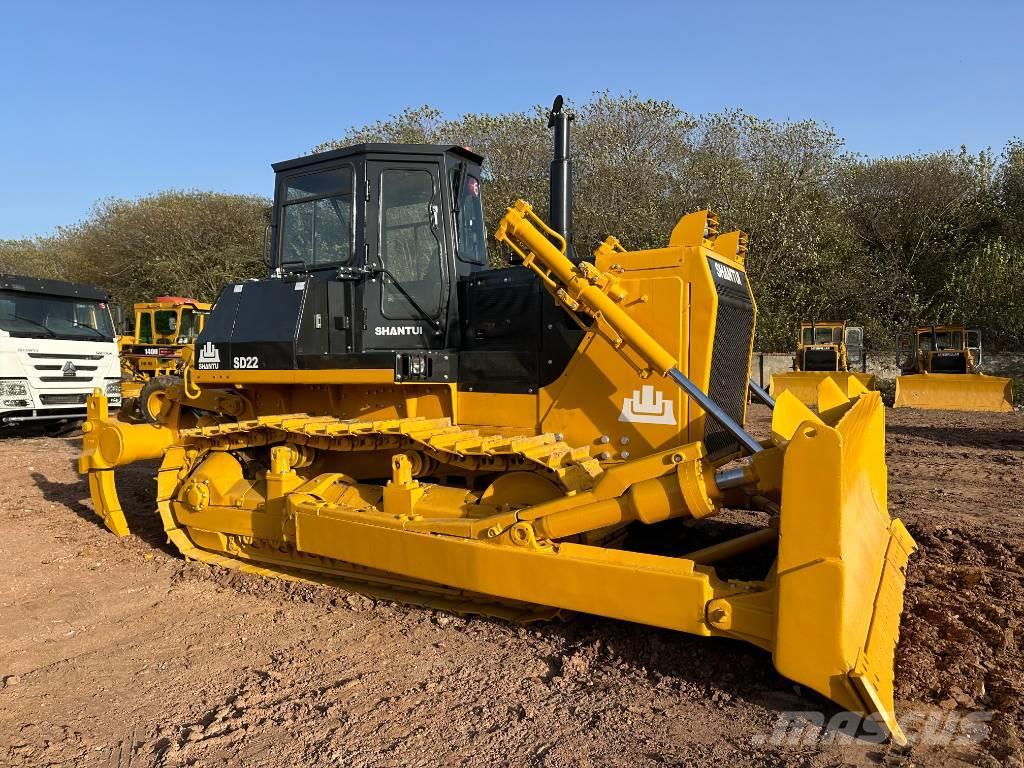 Shantui SD 22 Buldozer sobre oruga