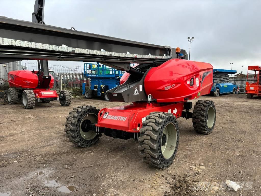 Manitou 220 TJ Plataformas con brazo de elevación telescópico