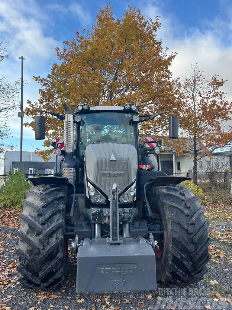 Fendt 828 Vario Tractores