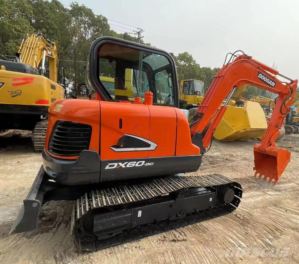 Doosan 60-9C Excavadoras sobre orugas