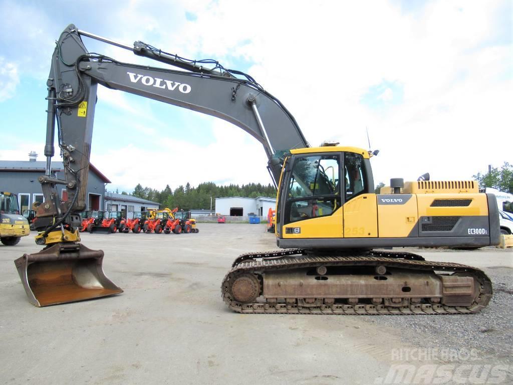 Volvo EC300DL PYÖRITTÄJÄLLÄ Excavadoras sobre orugas