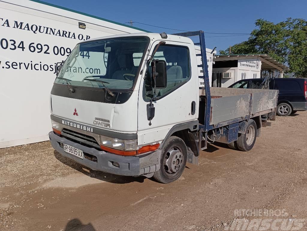 Mitsubishi Canter Camiones de caja de lona