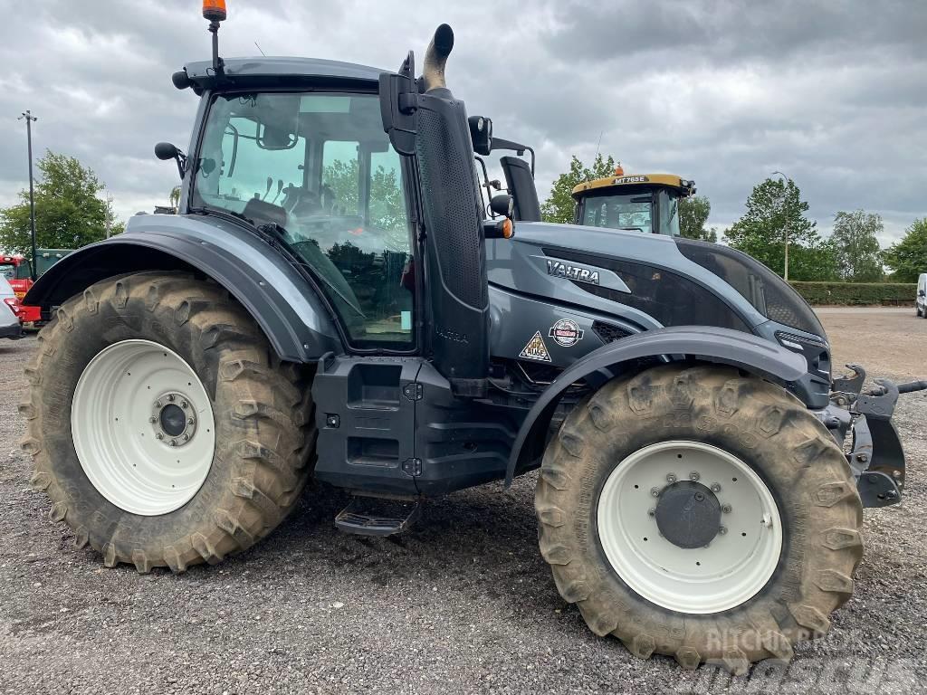 Valtra T 174EA Tractores