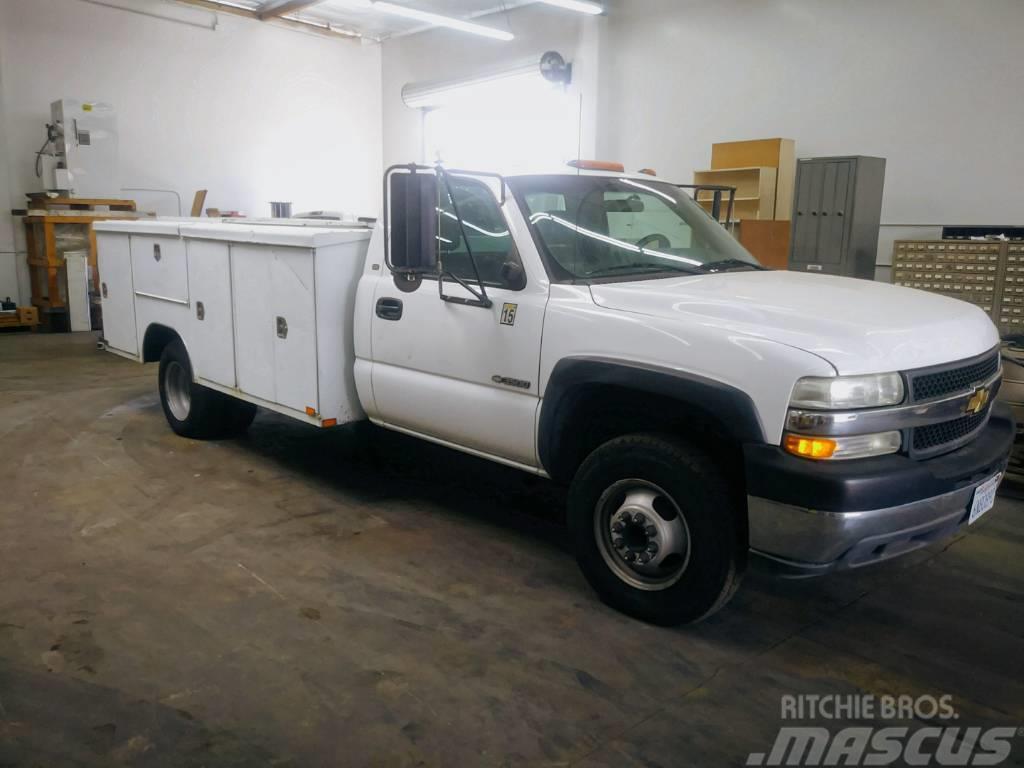 Chevrolet 3500 Caja abierta/laterales abatibles