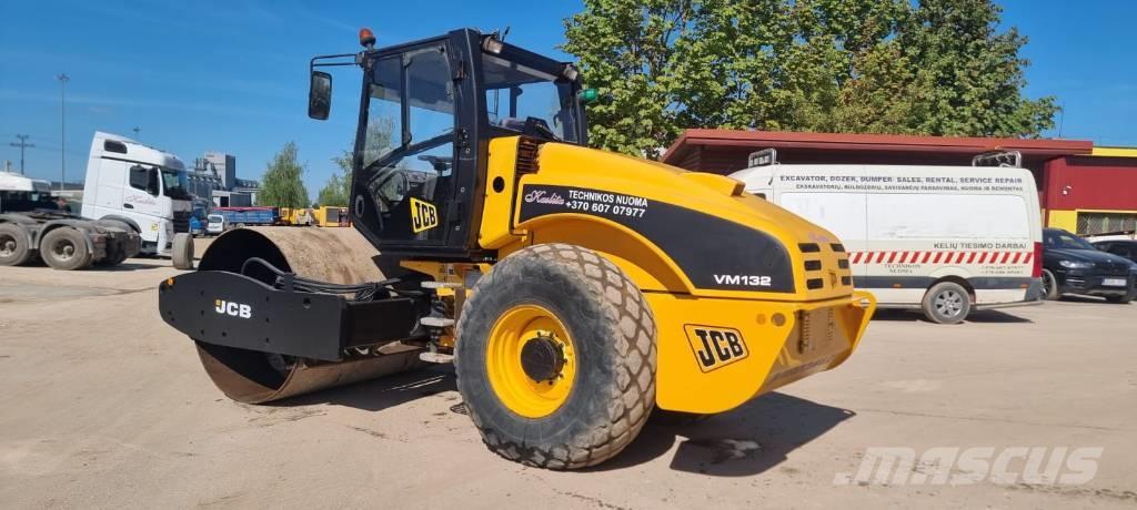 JCB VM 132 Compactadoras de suelo